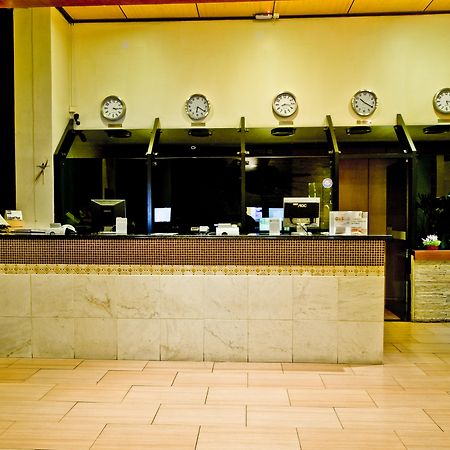 Hotel Nacional Inn Curitiba Estacao Shopping Exterior foto